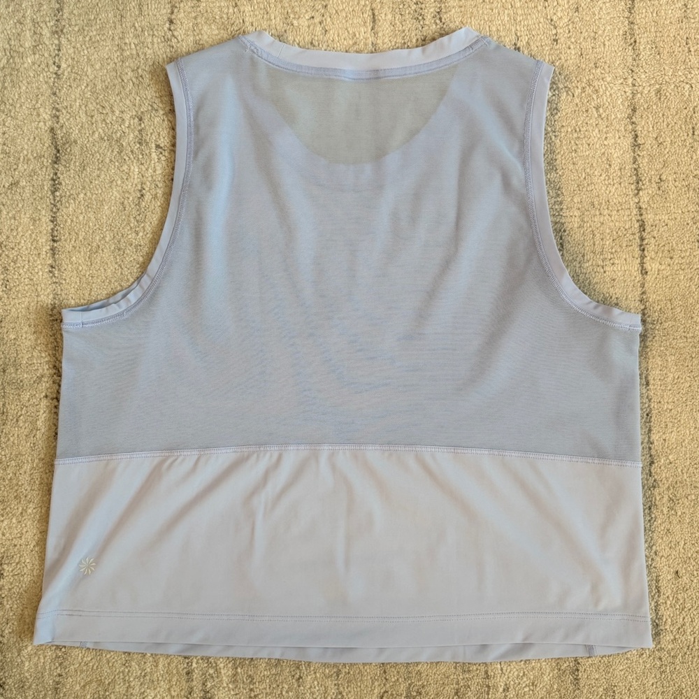 Athleta Ultimate Muscle Tank
Swallowtail Blue, size Small - Picture 8 of 11